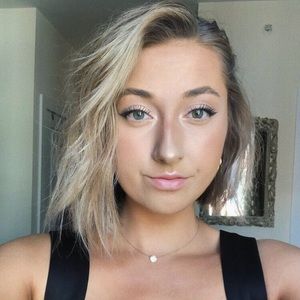 Meet your Posher, Sydney